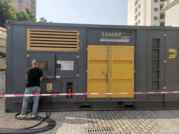乌兰浩特100kw柴油发电机组的机油应该如何选择？